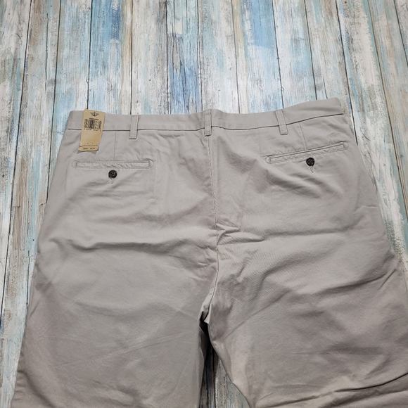 DOCKERS D3 Classic Fit Jeans. - Picture 10 of 10